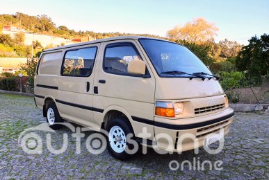 Toyota Hiace Combi 2.4 D LH102L