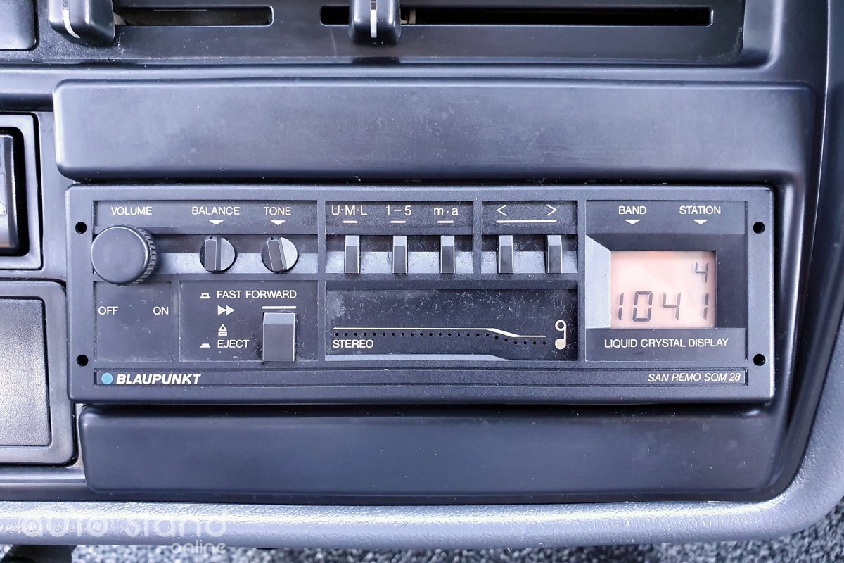 Toyota Hiace Combi 2.4 D LH102L