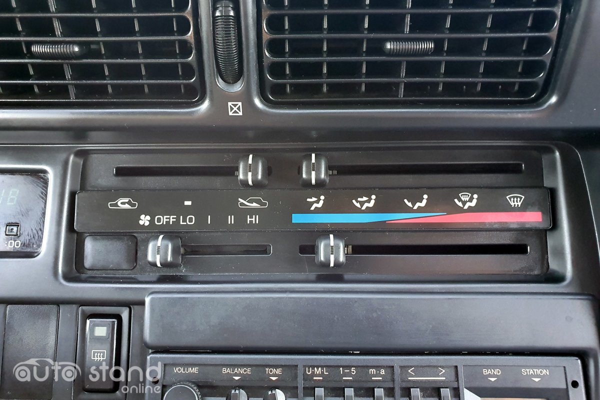 Toyota Hiace Combi 2.4 D LH102L