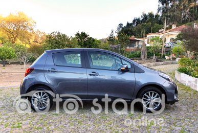 Toyota Yaris 1.0 VVT-i Comfort Pack Style Pack Techno Navi