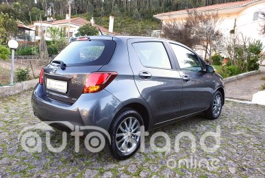 Toyota Yaris 1.0 VVT-i Comfort Pack Style Pack Techno Navi