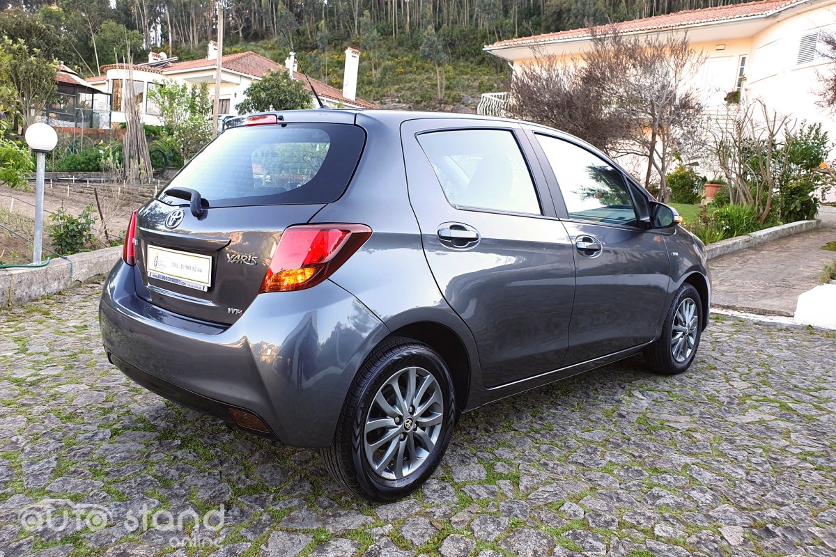 Toyota Yaris 1.0 VVT-i Comfort Pack Style Pack Techno Navi