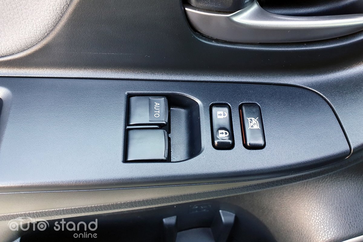 Toyota Yaris 1.0 VVT-i Comfort Pack Style Pack Techno Navi