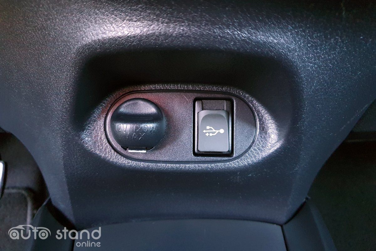 Toyota Yaris 1.0 VVT-i Comfort Pack Style Pack Techno Navi