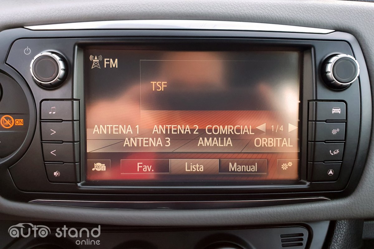 Toyota Yaris 1.0 VVT-i Comfort Pack Style Pack Techno Navi