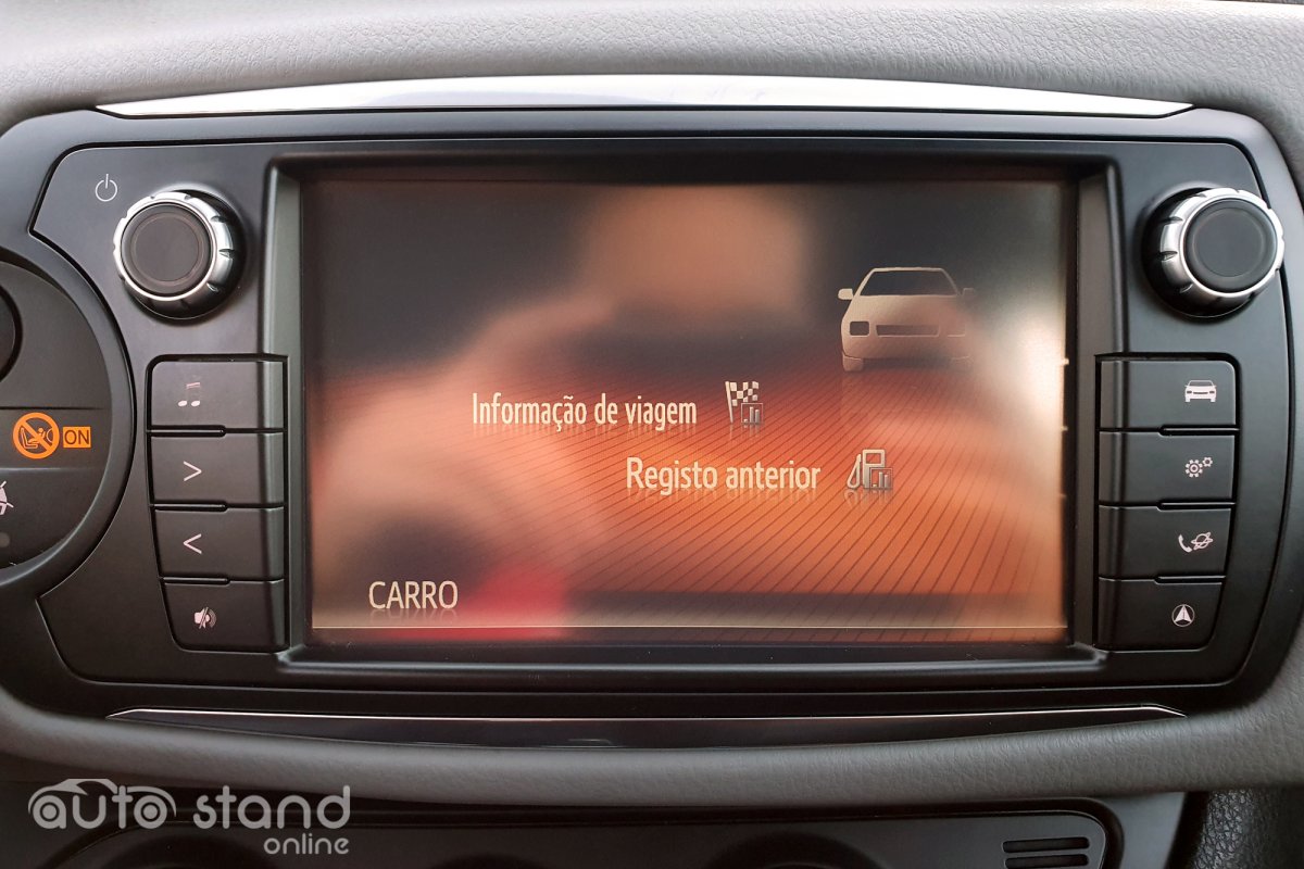 Toyota Yaris 1.0 VVT-i Comfort Pack Style Pack Techno Navi