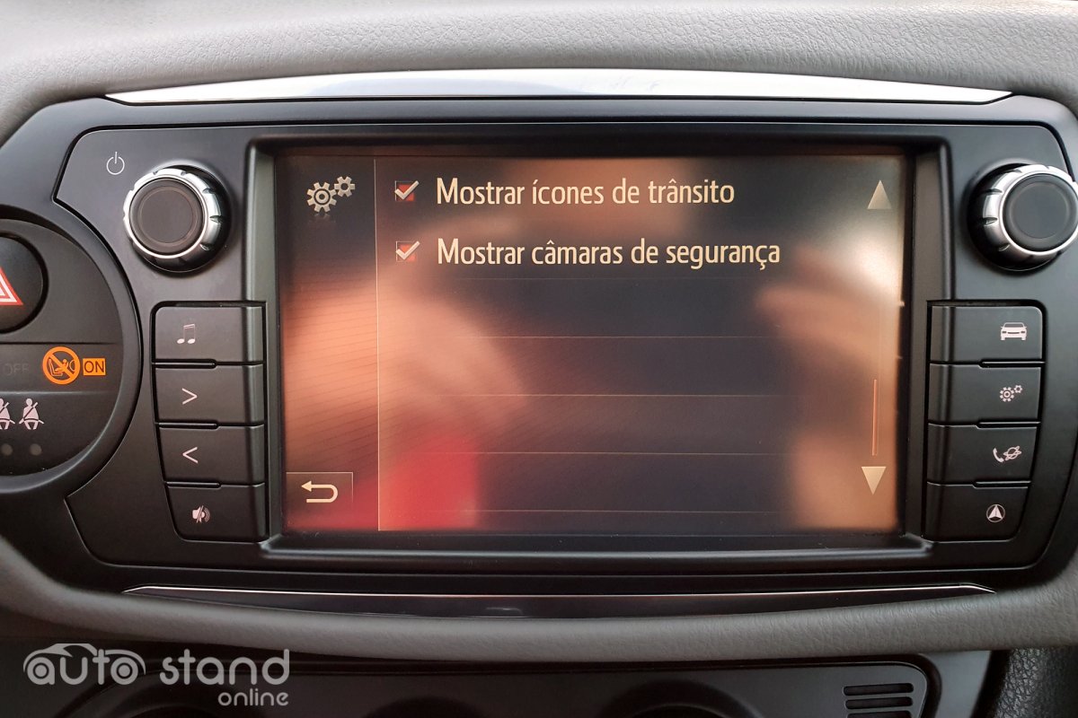 Toyota Yaris 1.0 VVT-i Comfort Pack Style Pack Techno Navi