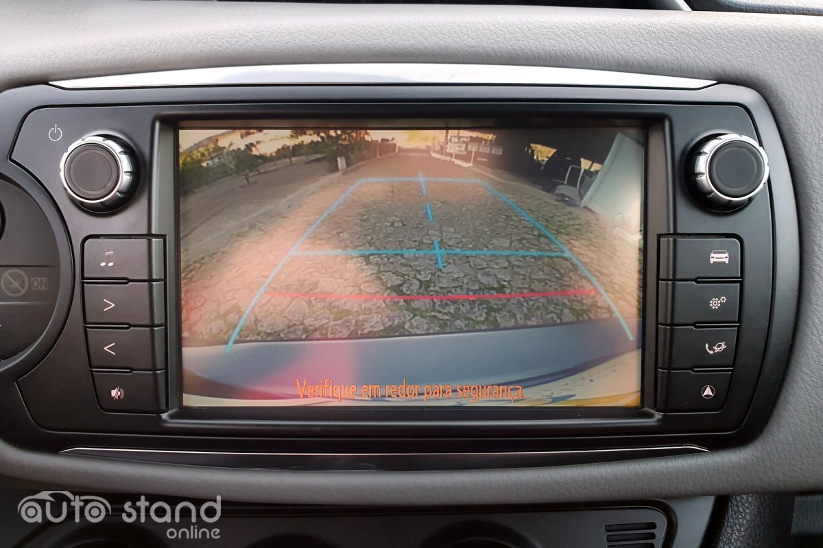 Toyota Yaris 1.0 VVT-i Comfort Pack Style Pack Techno Navi