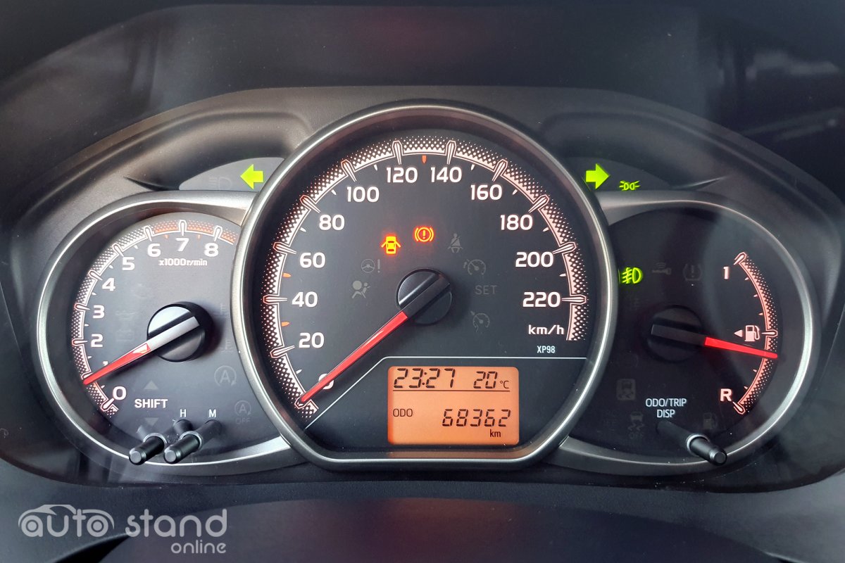 Toyota Yaris 1.0 VVT-i Comfort Pack Style Pack Techno Navi