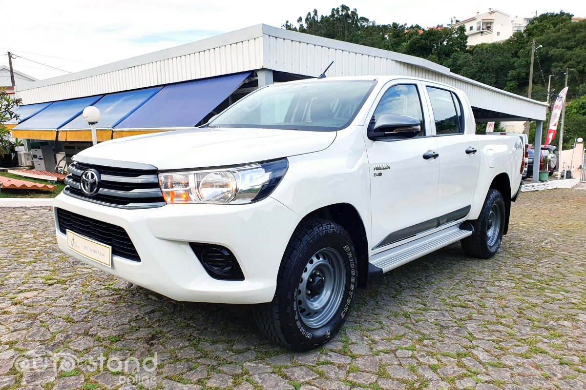Toyota Hilux 2.4 D-4D 4WD CD CM