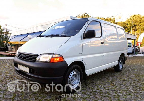 Toyota Hiace 2.5 D-4D Curto 2.8T