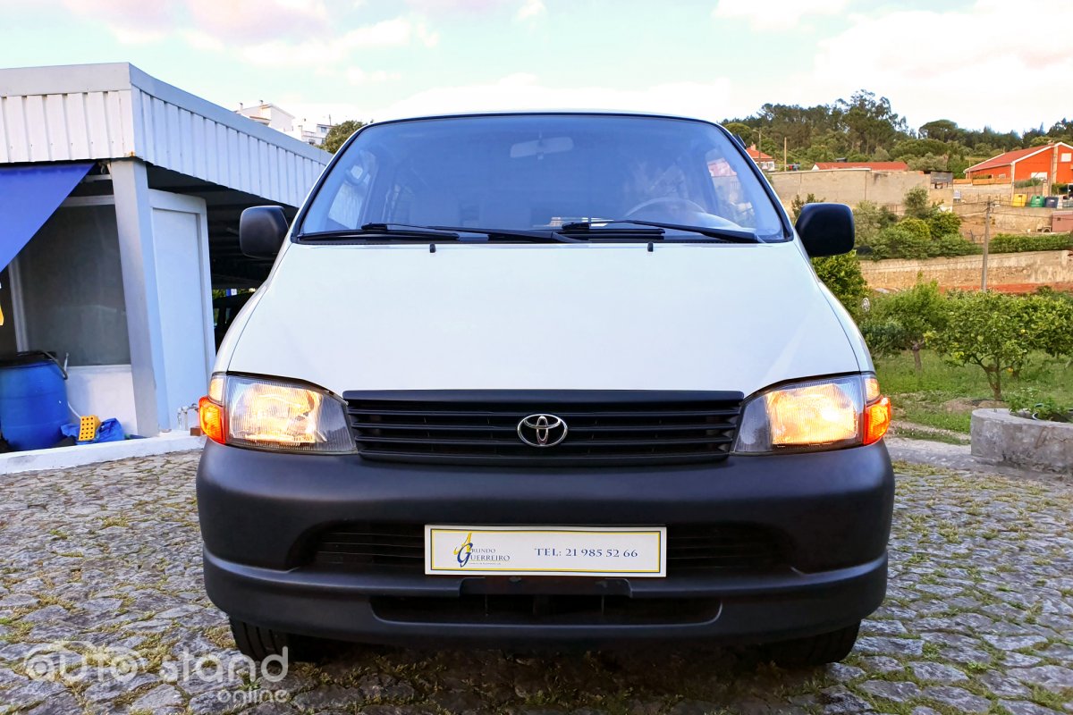 Toyota Hiace 2.5 D-4D Curto 2.8T
