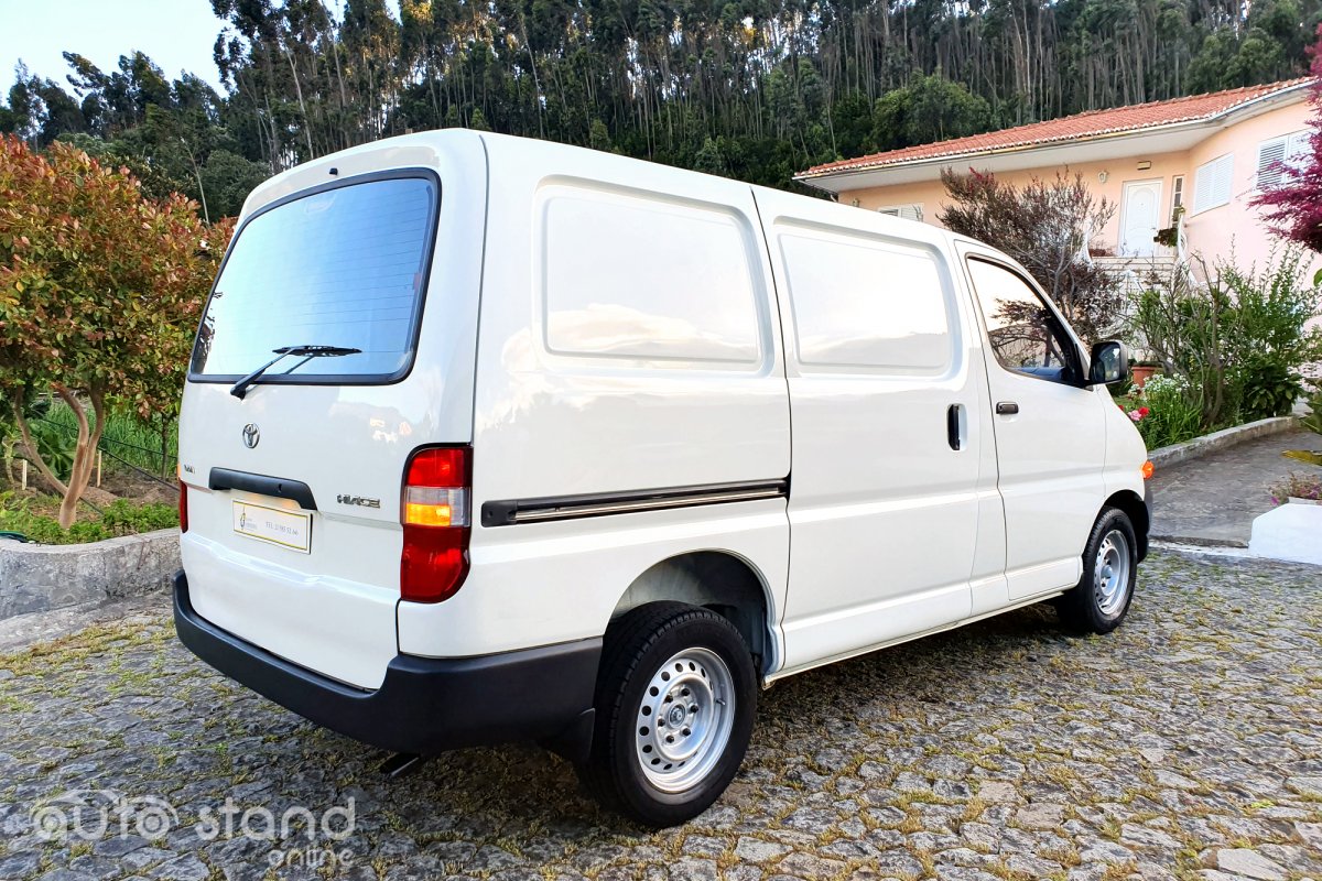 Toyota Hiace 2.5 D-4D Curto 2.8T