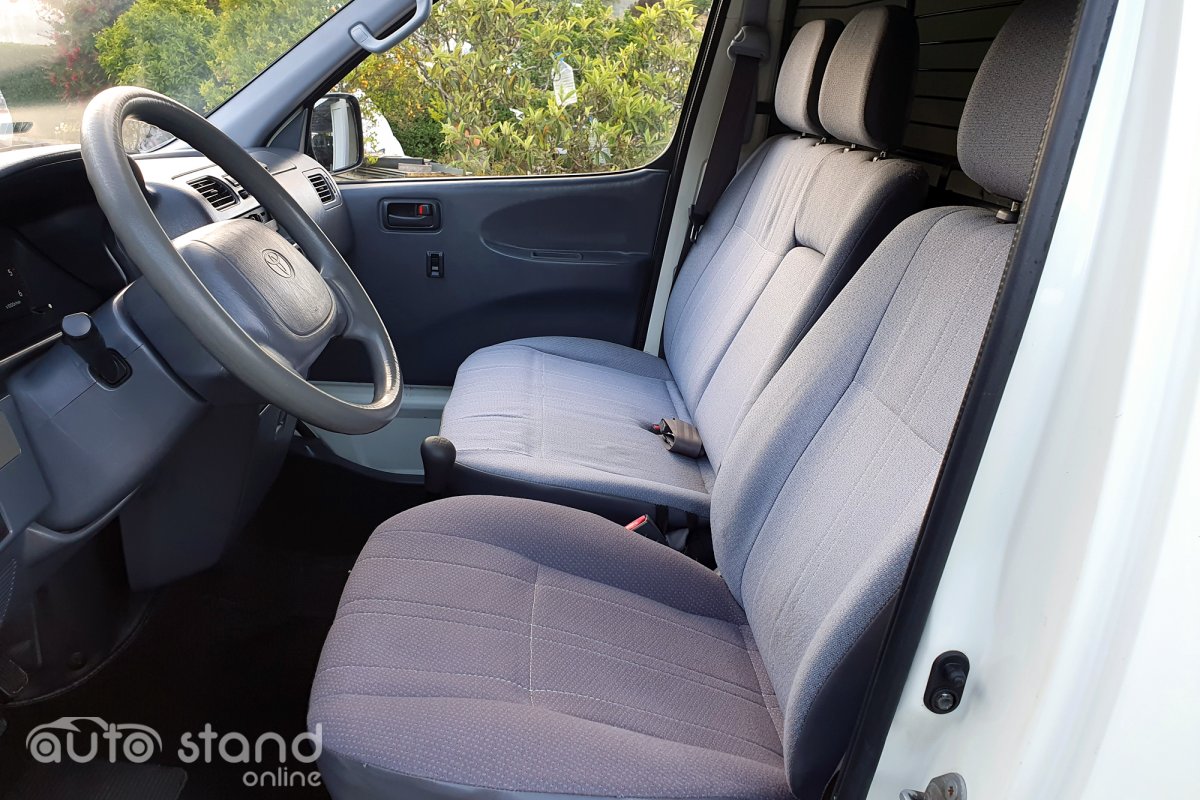 Toyota Hiace 2.5 D-4D Curto 2.8T