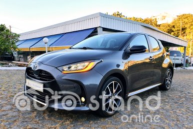 Toyota Yaris 1.5 VVT-i Hybrid Dynamic Force Luxury