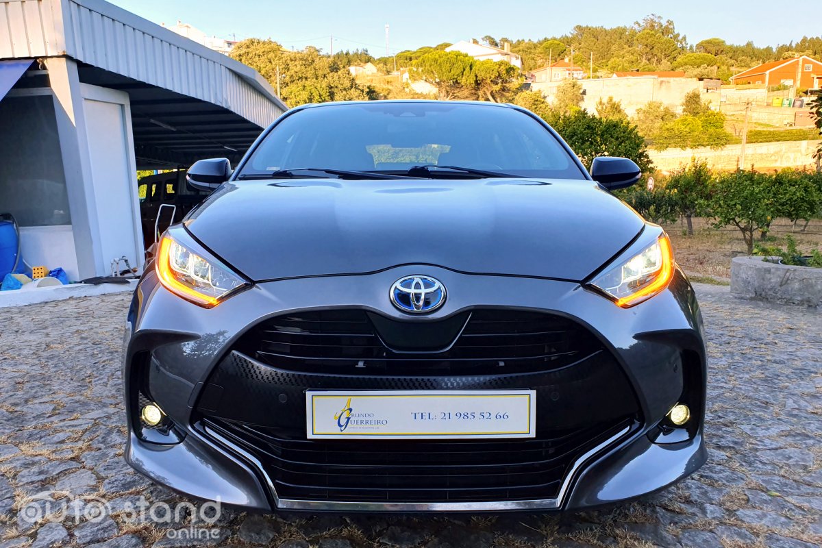 Toyota Yaris 1.5 VVT-i Hybrid Dynamic Force Luxury