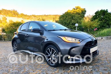 Toyota Yaris 1.5 VVT-i Hybrid Dynamic Force Luxury