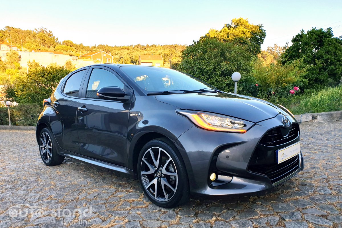 Toyota Yaris 1.5 VVT-i Hybrid Dynamic Force Luxury