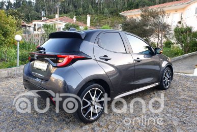 Toyota Yaris 1.5 VVT-i Hybrid Dynamic Force Luxury