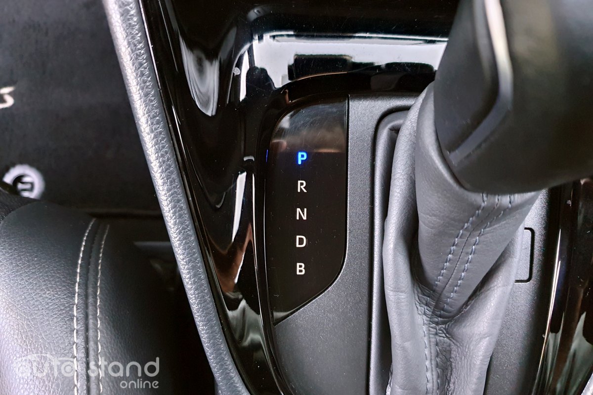 Toyota Yaris 1.5 VVT-i Hybrid Dynamic Force Luxury