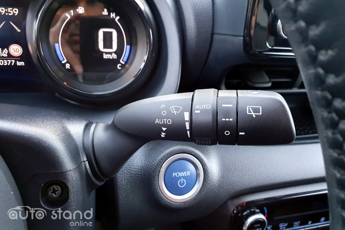 Toyota Yaris 1.5 VVT-i Hybrid Dynamic Force Luxury