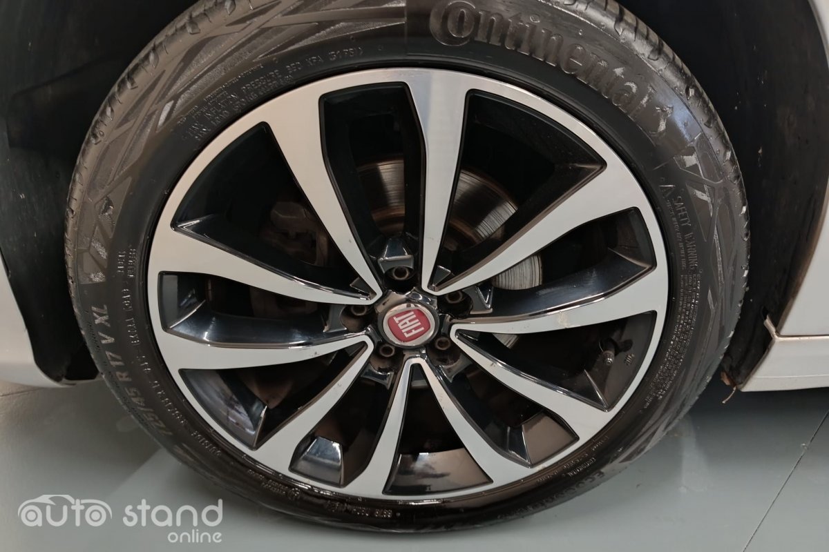 FIAT TIPO 1.3 M-JET LOUNGE 5LUG