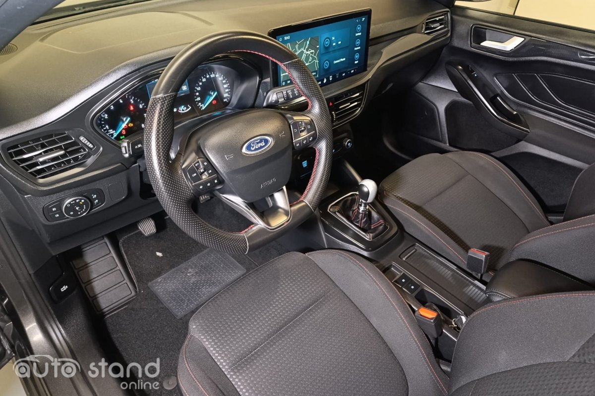 Ford Focus SW 1.0 EcoBoost ST-Line