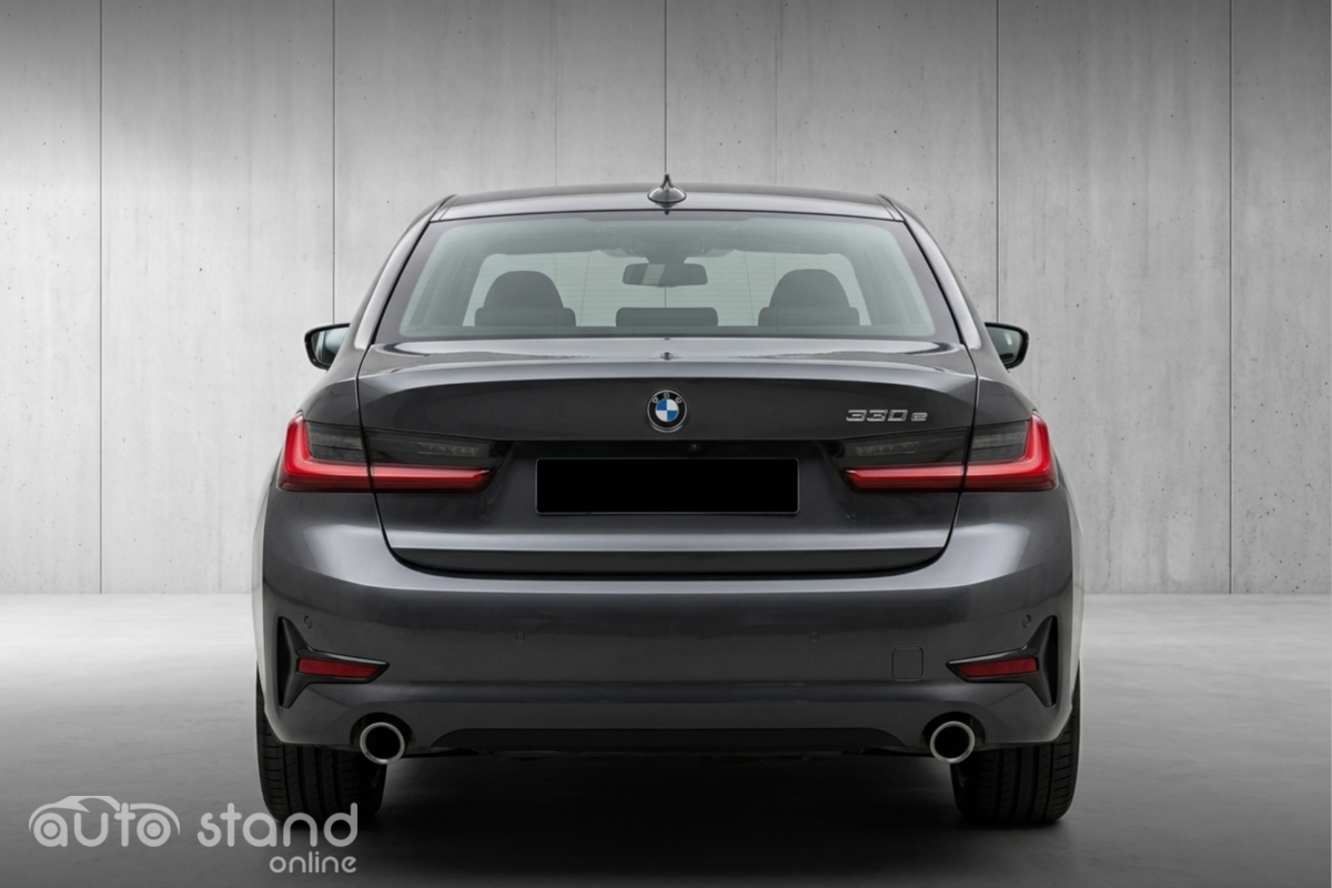 BMW 330 e