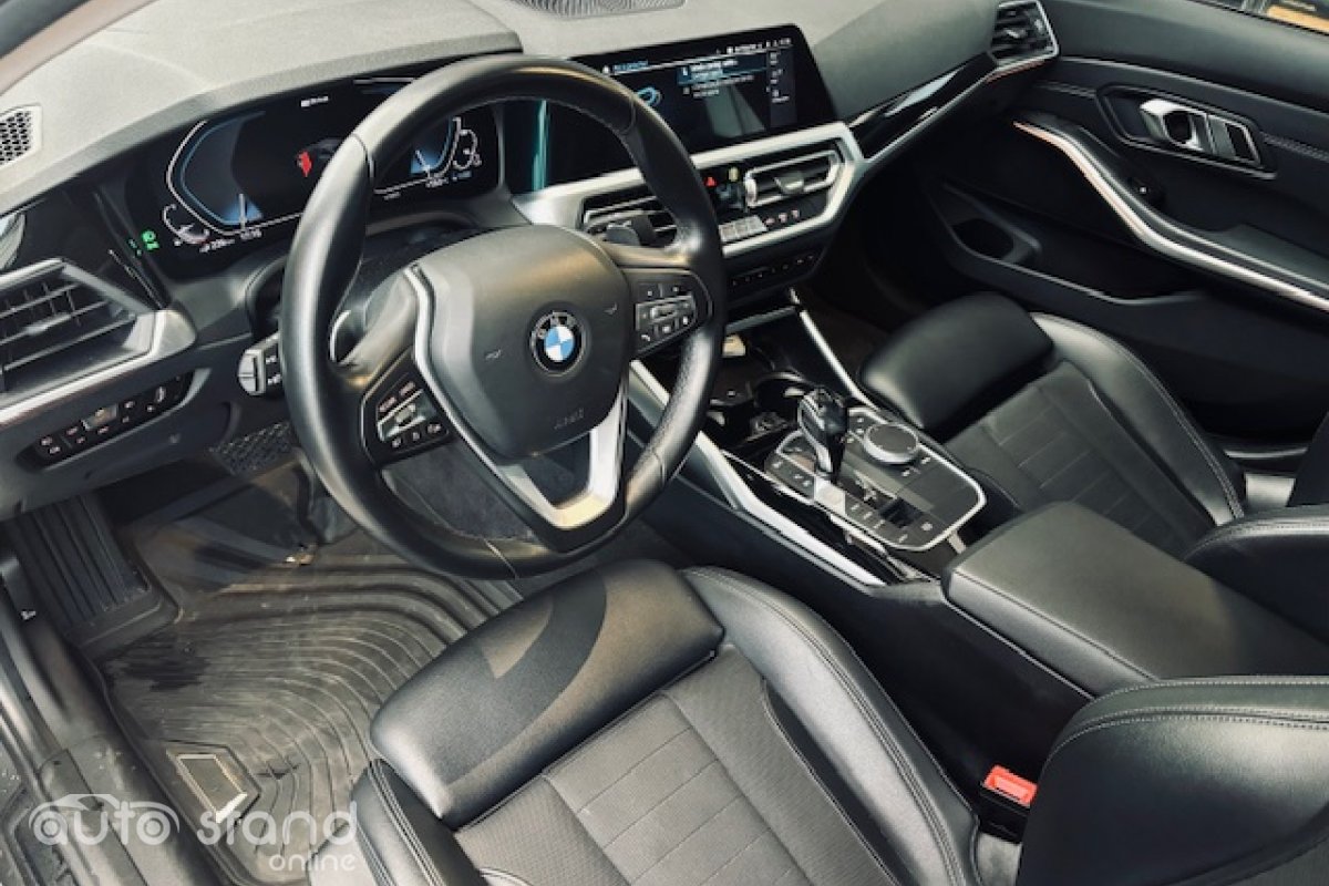 BMW 330 e