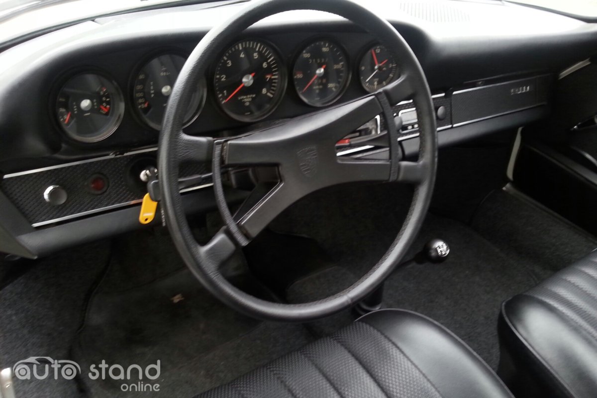 Porsche 911 E 2.2