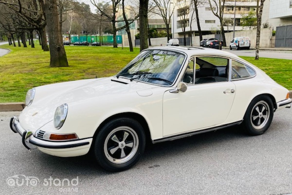 Porsche 911 E 2.2